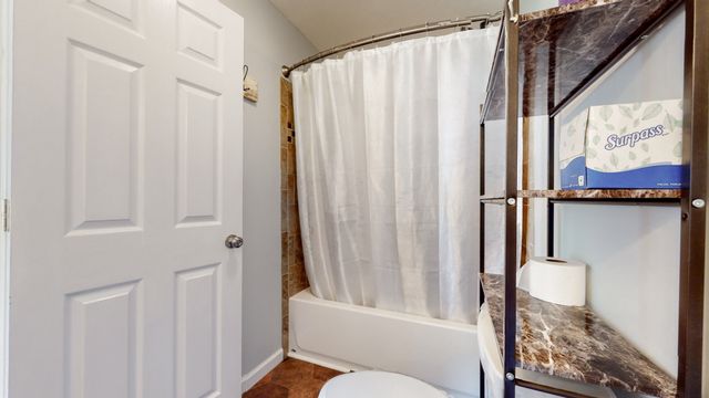 1504 Potter Dr, Columbia, TN 38401