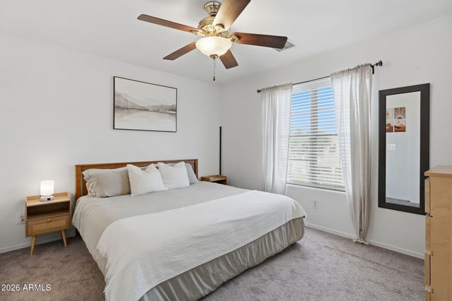 2733 E CAMBRIDGE Avenue, Phoenix, AZ 85008