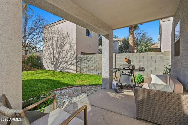 2733 E CAMBRIDGE Avenue, Phoenix, AZ 85008