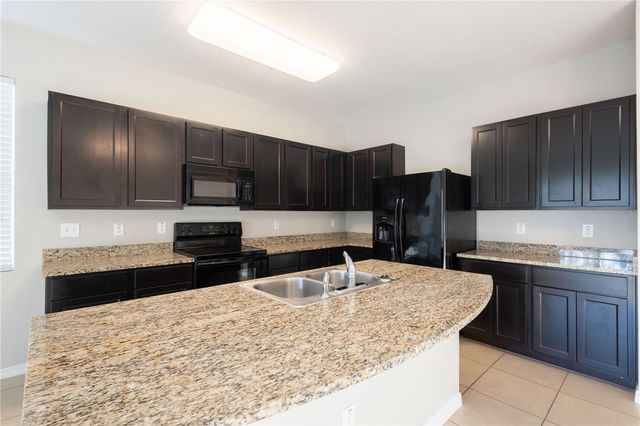 8954 INDIGO TRAIL LOOP, Riverview, FL 33578