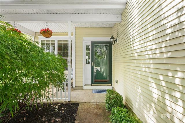 1 inverness Drive, Manalapan, NJ 07726