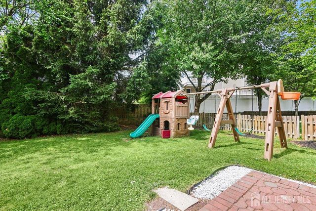 1 inverness Drive, Manalapan, NJ 07726