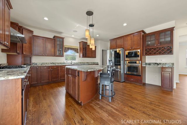 1 Duval Court, Bolingbrook, IL 60490