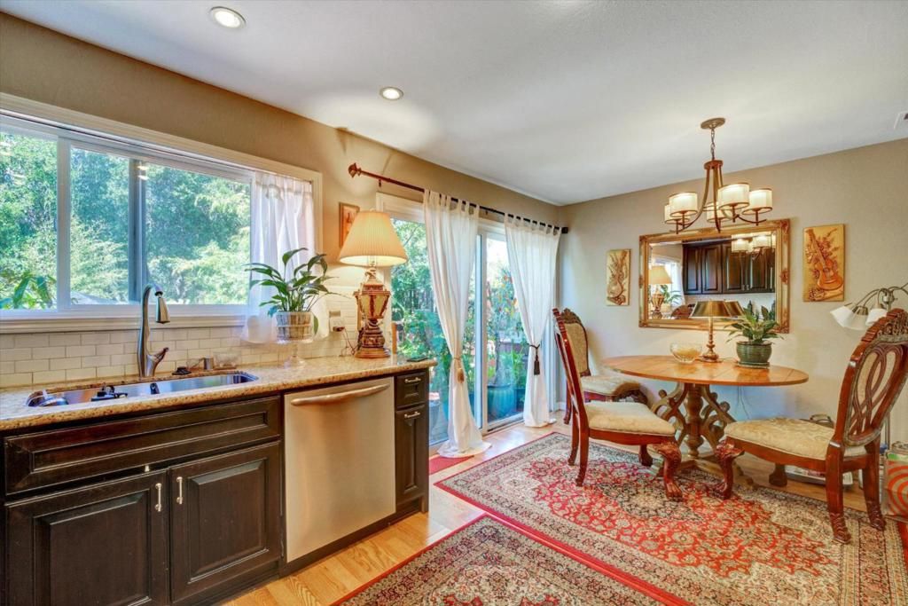 Image 11 of property listing at 22505 Ralston Place, Hayward, CA 94541
