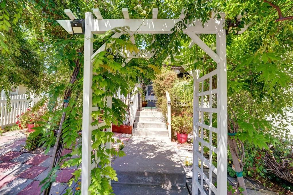 Image 2 of property listing at 22505 Ralston Place, Hayward, CA 94541