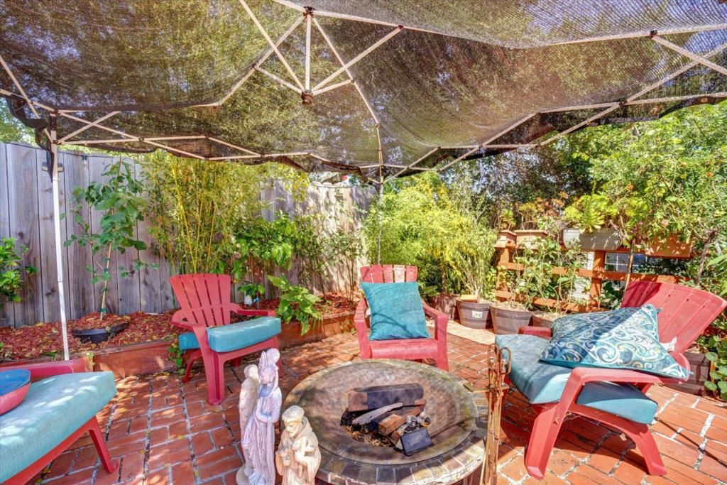 Image 30 of property listing at 22505 Ralston Place, Hayward, CA 94541