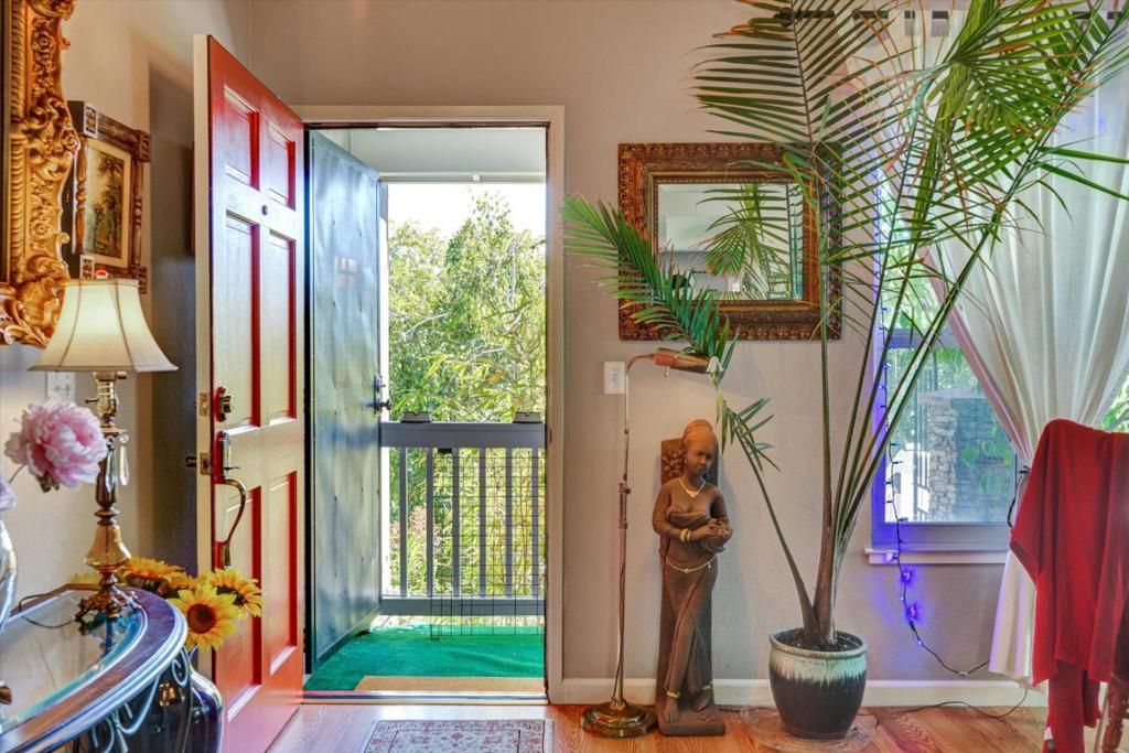 Image 53 of property listing at 22505 Ralston Place, Hayward, CA 94541