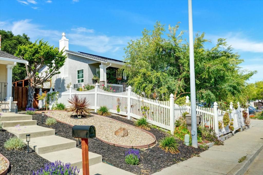 Image 55 of property listing at 22505 Ralston Place, Hayward, CA 94541