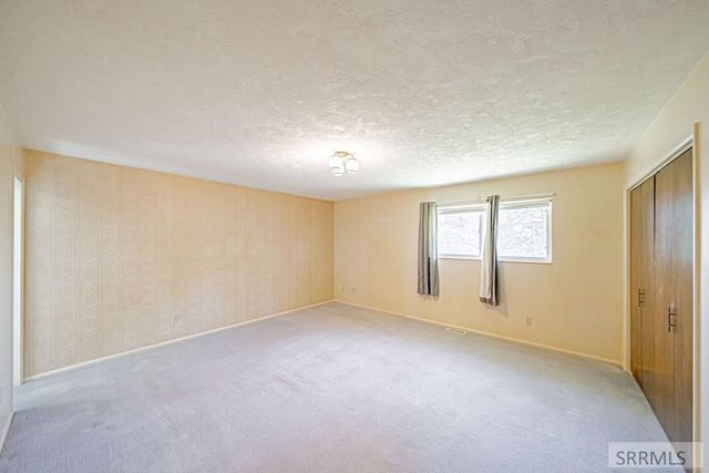 330 S 4th E, Rexburg, ID 83440