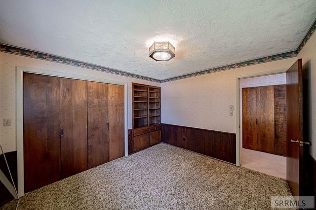 330 S 4th E, Rexburg, ID 83440