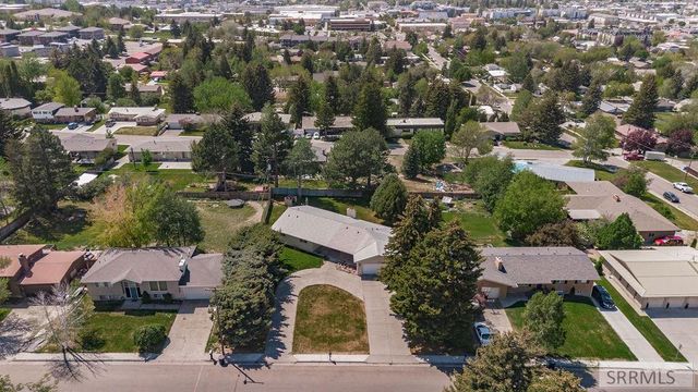 330 S 4th E, Rexburg, ID 83440