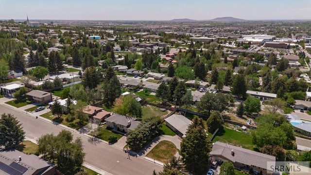 330 S 4th E, Rexburg, ID 83440