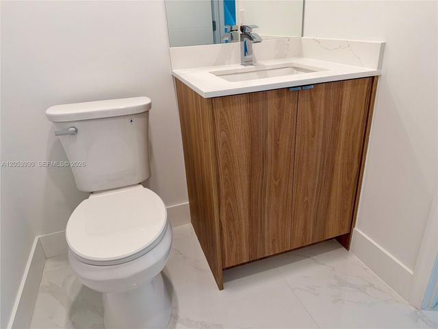 2601 N 40th Ave A-9, Hollywood, FL 33021