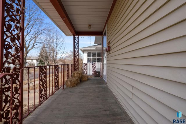 118 S Walts Ave Avenue, Sioux Falls, SD 57104