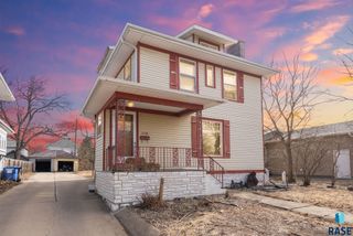 118 S Walts Ave Avenue, Sioux Falls, SD 57104