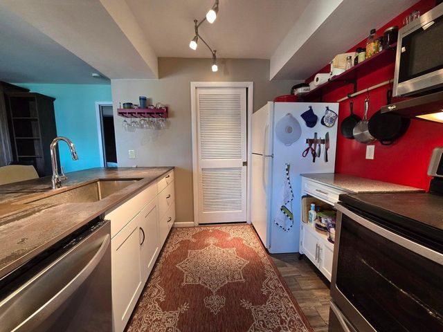 2 Marine Drive 2, Michigan City, IN 46360