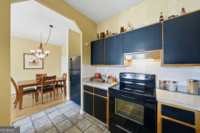 3060 Pharr Court North NW APT 223, Atlanta, GA 30305