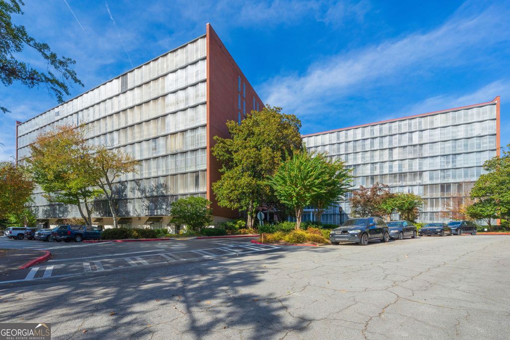 3060 Pharr Court North NW APT 223, Atlanta, GA 30305