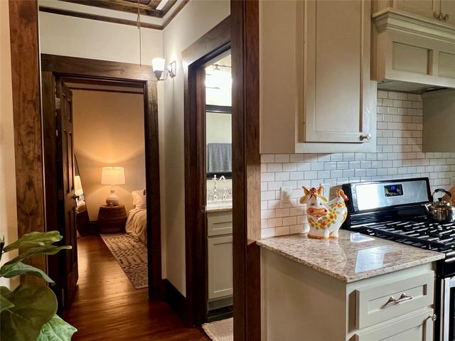 1021 Louise Street A, Houston, TX 77009