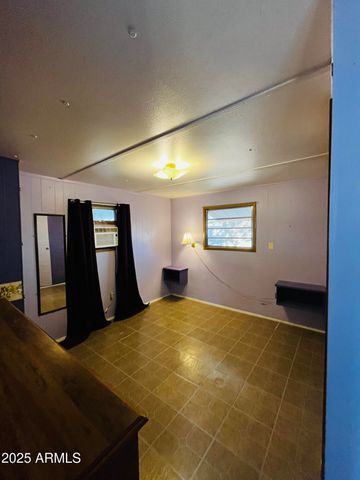 2100 N TREKELL Road 017, Casa Grande, AZ 85122