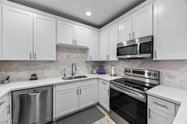 2900 Sunridge Heights Parkway 1022, Henderson, NV 89052
