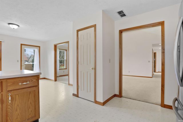 2944 Elmridge Drive, Evansville, IN 47711