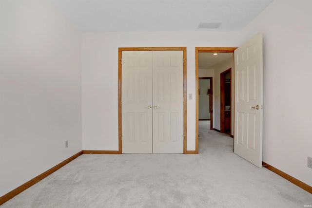 2944 Elmridge Drive, Evansville, IN 47711