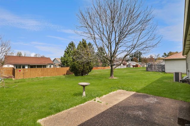 2944 Elmridge Drive, Evansville, IN 47711