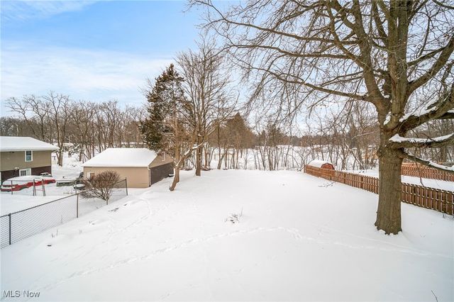 601 Pleasant Valley Drive, Medina, OH 44256