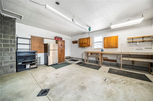 601 Pleasant Valley Drive, Medina, OH 44256