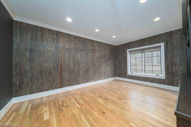 423 Lagerfield Court, Kernersville, NC 27284