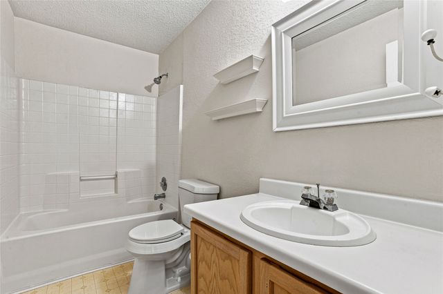 1301 Mill Crossing, Garland, TX 75040