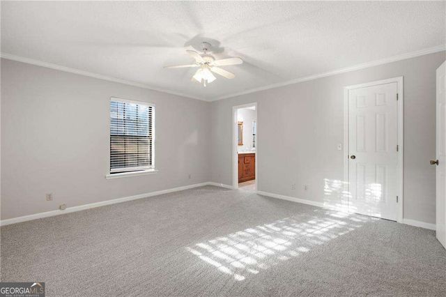 8010 Hickory Court, Murrayville, GA 30564