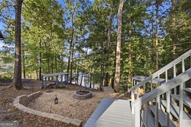 8010 Hickory Court, Murrayville, GA 30564