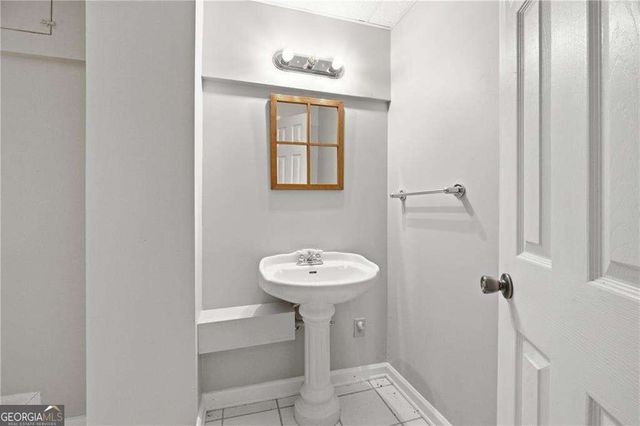 8010 Hickory Court, Murrayville, GA 30564