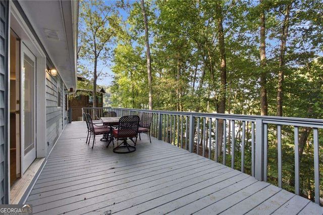 8010 Hickory Court, Murrayville, GA 30564