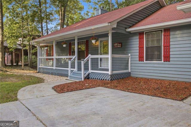 8010 Hickory Court, Murrayville, GA 30564
