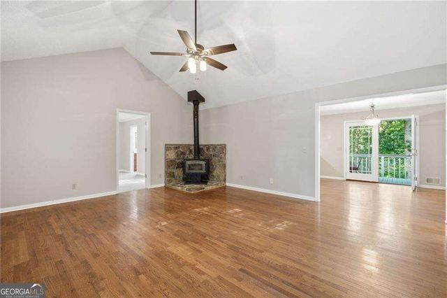 8010 Hickory Court, Murrayville, GA 30564