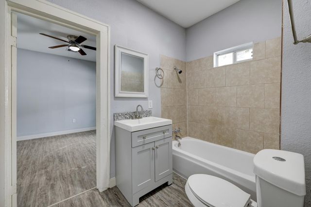 4224 Marina Street, Houston, TX 77007