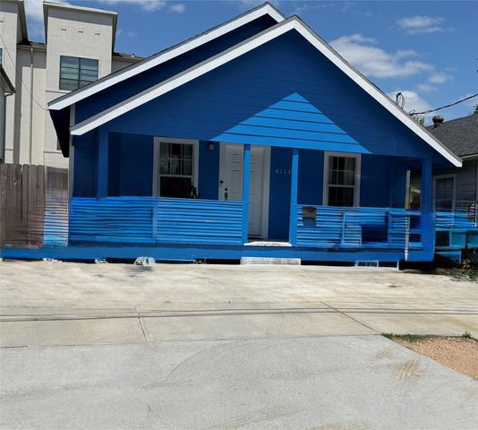 4224 Marina Street, Houston, TX 77007