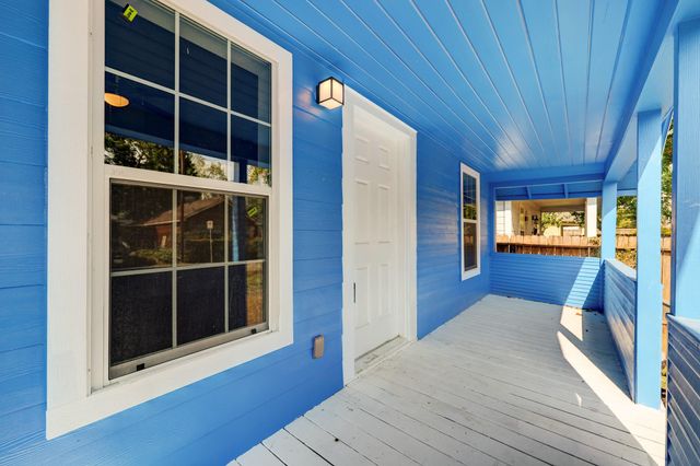 4224 Marina Street, Houston, TX 77007