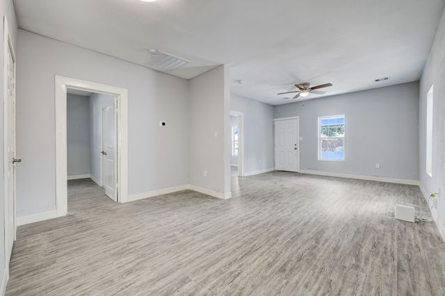 4224 Marina Street, Houston, TX 77007