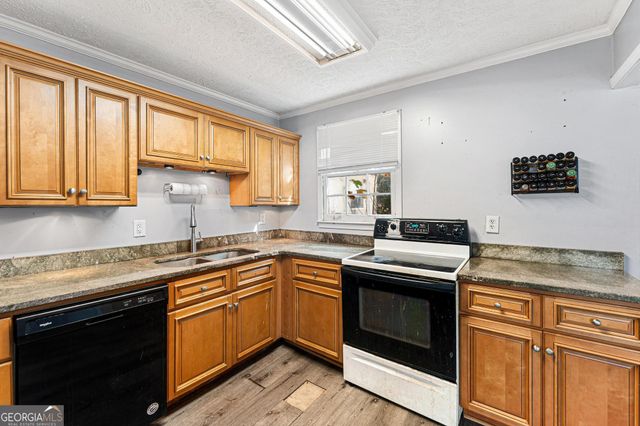 108 Brookhaven Circle, Elberton, GA 30635