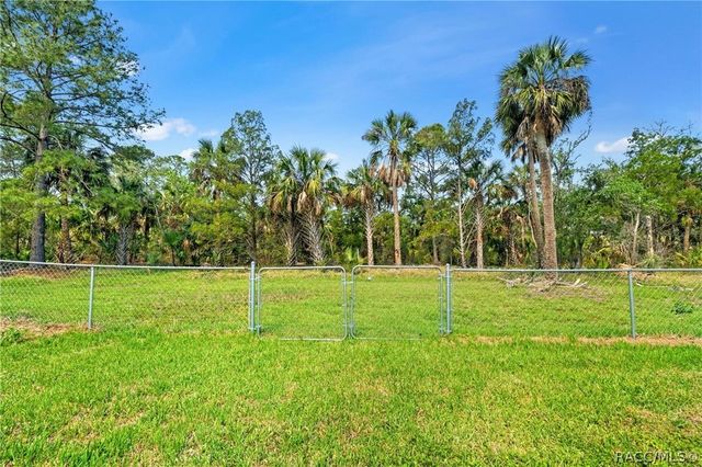 10928 W Fort Island Trail, Crystal River, FL 34429