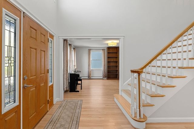 29 Edgehill Rd, Swampscott, MA 01907