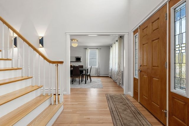 29 Edgehill Rd, Swampscott, MA 01907