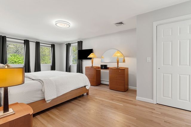 29 Edgehill Rd, Swampscott, MA 01907