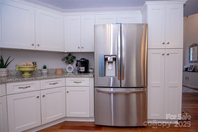 260 Forest Glen Way, Morganton, NC 28655