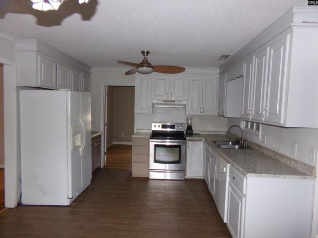 883 Bay Blossom Ave, Sumter, SC 29150