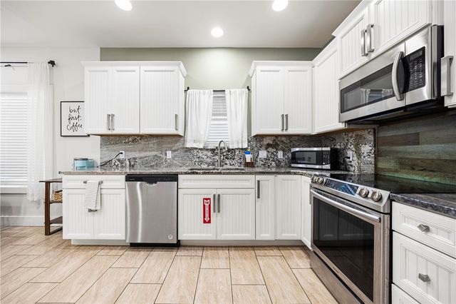 14306 Kemps Way, Corpus Christi, TX 78418